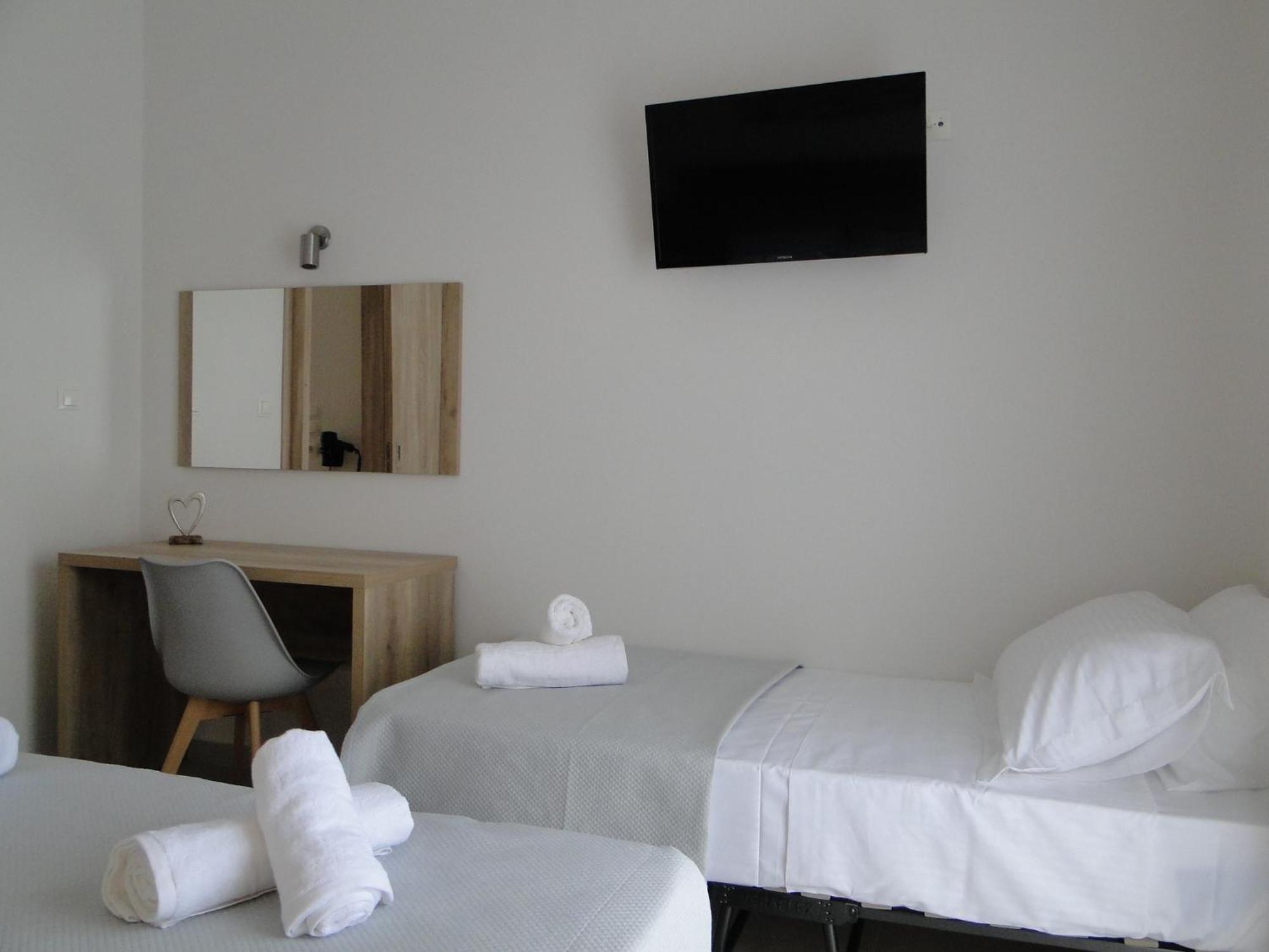 Apartment Chrysanthes No4 Poros Town
